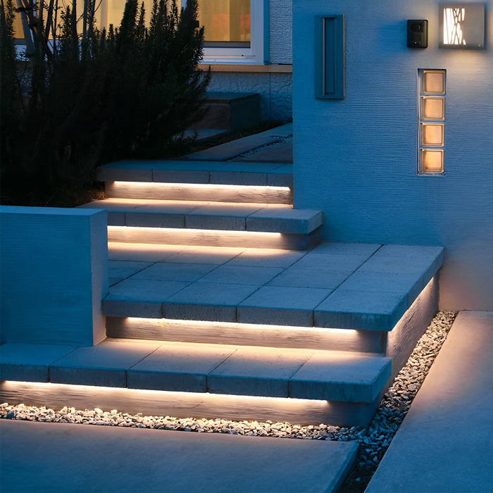 0.39'' Waterproof Recessed LED Under Tread Stair Lighting Modern Flexible Strip Light detail view 3