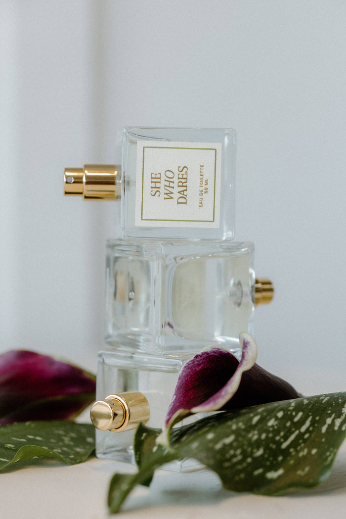 "She Who Dares" Eau de Toilette | Perfume | WOOD Cap - Pine & Moss