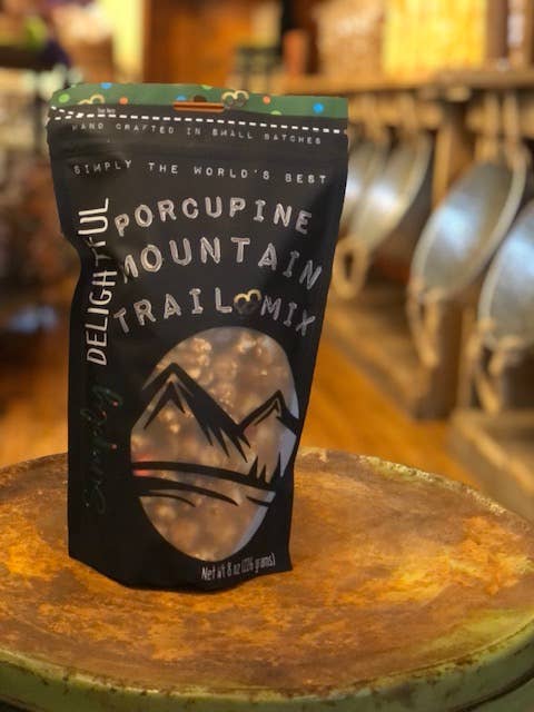 Simply Delightful Popcorn: Porcupine Mountain Trail Mix - Pine & Moss