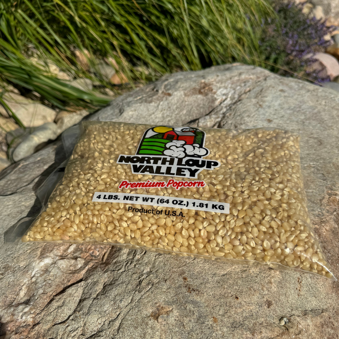 White Un-Popped Popcorn Kernels | 4 lb | Pack of 2 | Non-GMO | Popcorn County USA | North Loup Valley